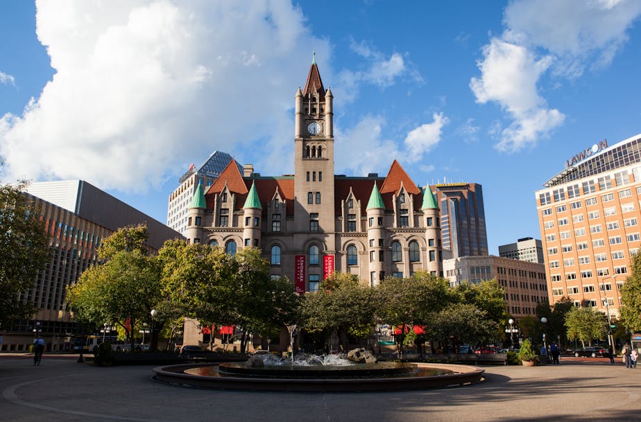 Landmark Center
