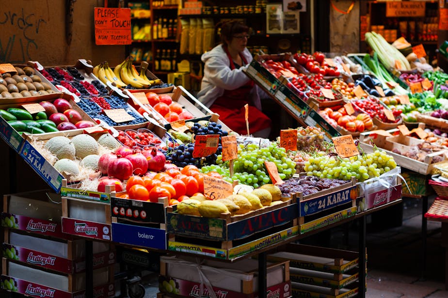 Via Pescherie Produce Market, Bologna, Italy