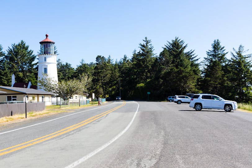 Parking area at Umpqua River Lighthouse, Oregon