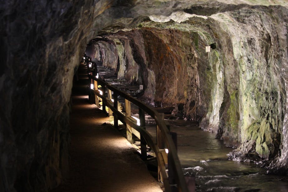 Thunderhead Underground Falls
