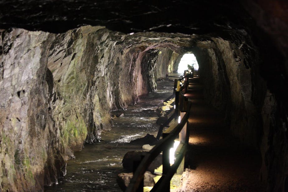 Thunderhead Underground Falls