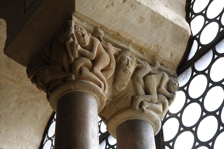 romanesque snake-handler