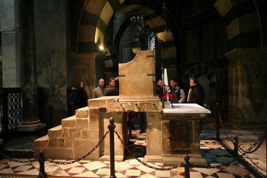 throne of charlemagne