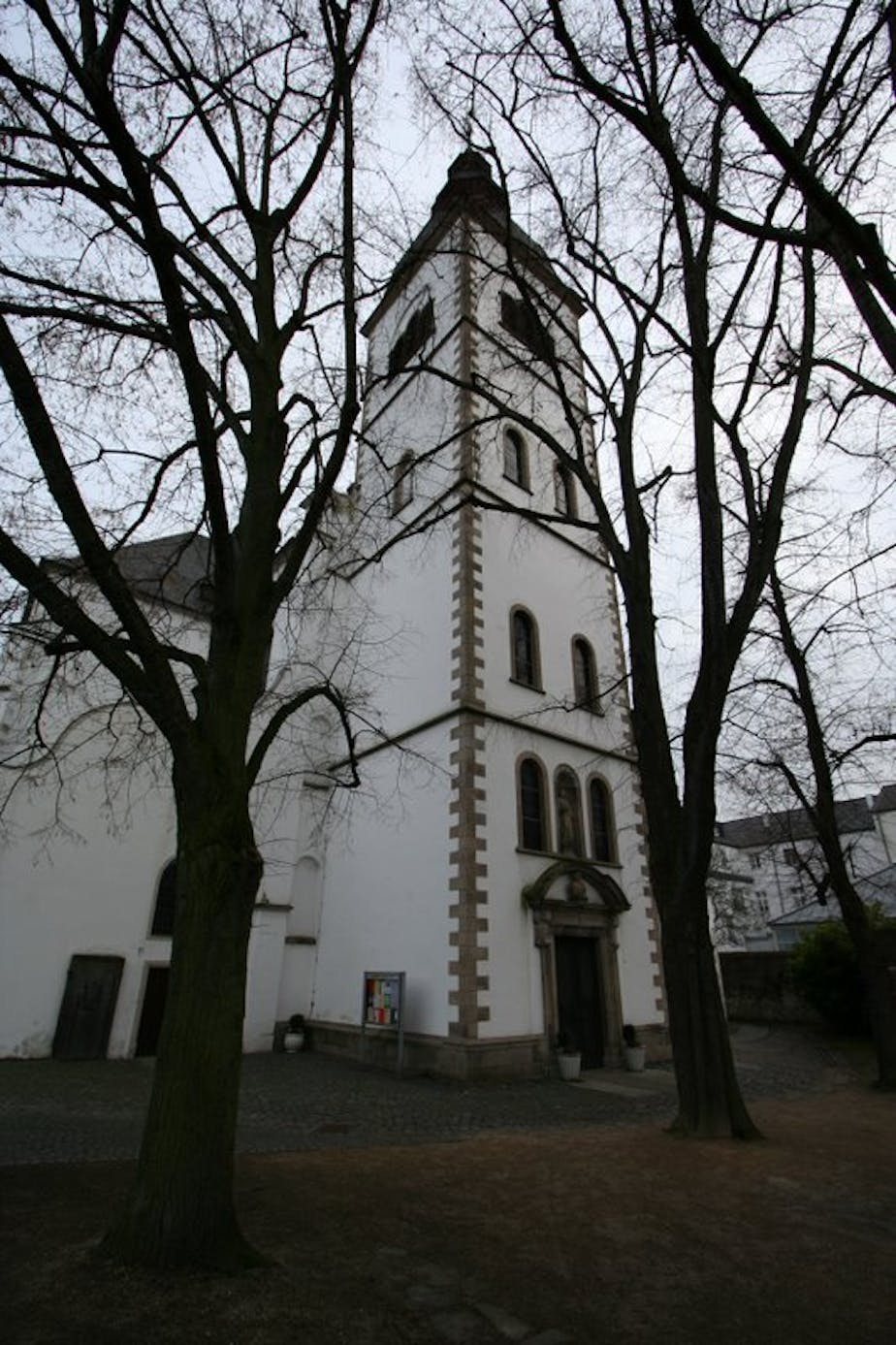 Vilich Church (11th cent.)
