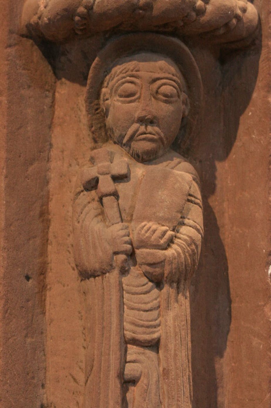 chancel arch figure