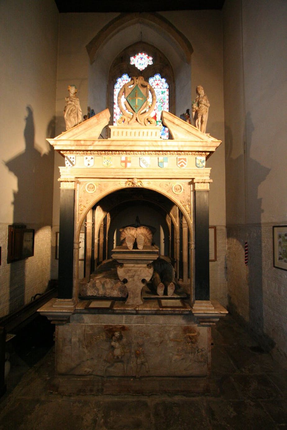 dormer monument (1618)