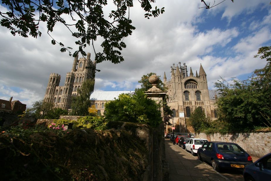 ely cathedral, south side