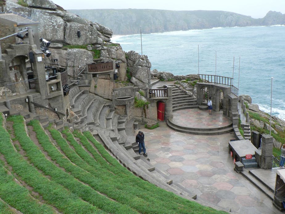 minnack theatre
