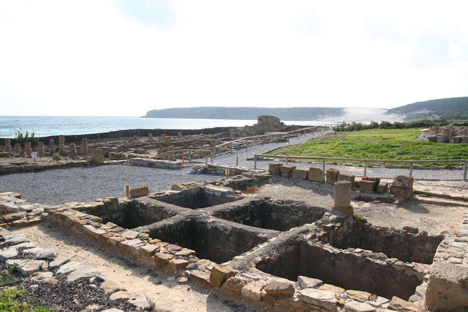 roman ruins at bolonia