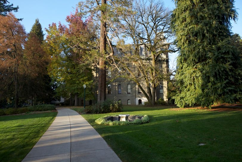 Deady Hall