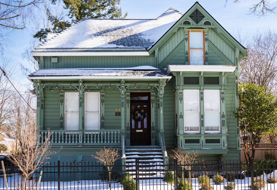 William H. Byrd House (296 14th) - Salem, Oregon