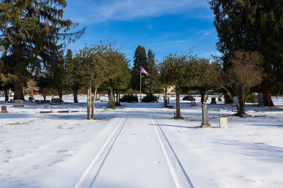 Lee Mission Cemetery - Salem, Oregon