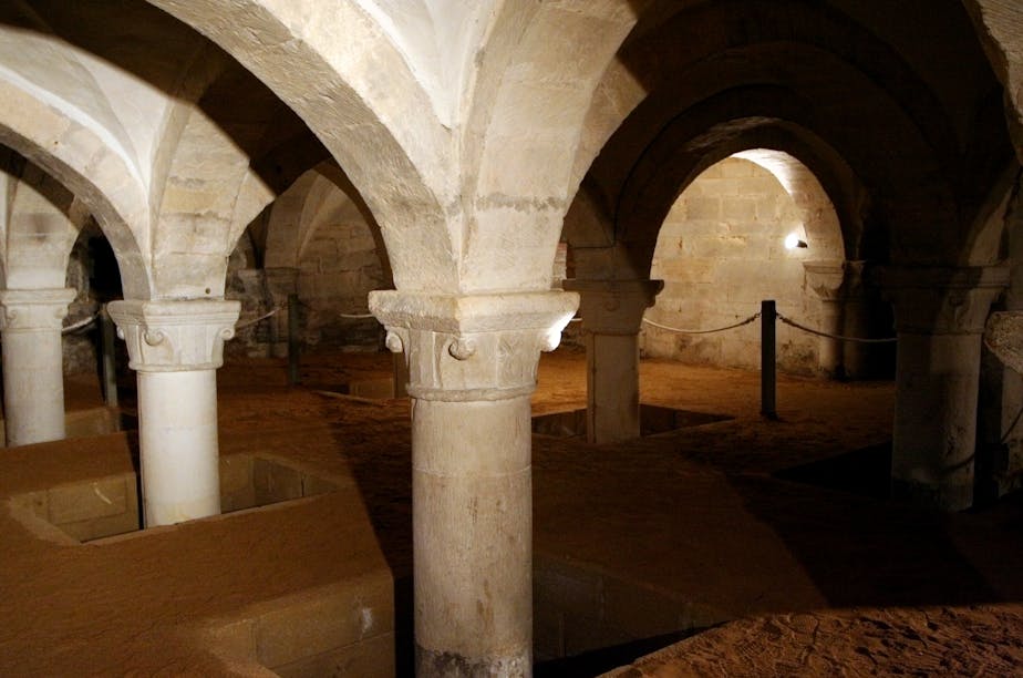 Crypt