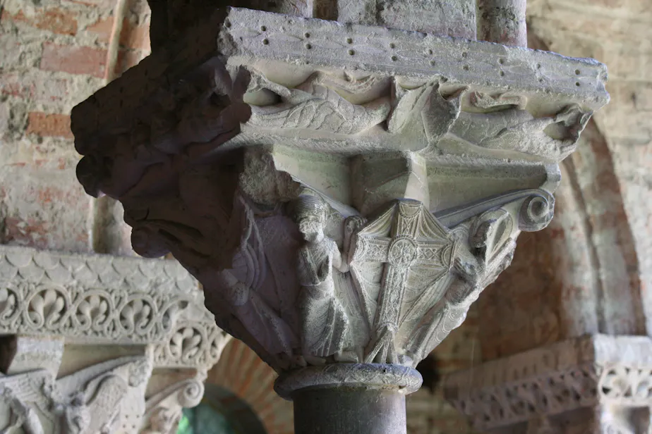 2: Glorification of the Cross